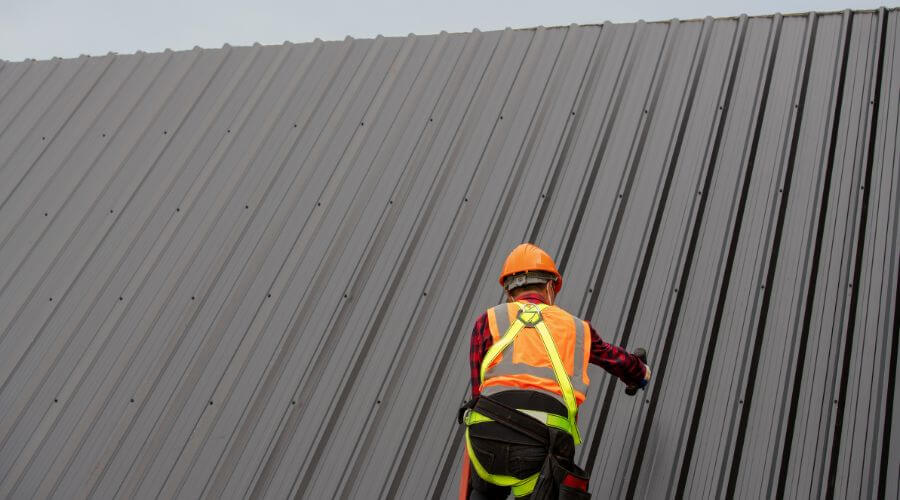 Professional metal roof installation services in El Segundo, CA